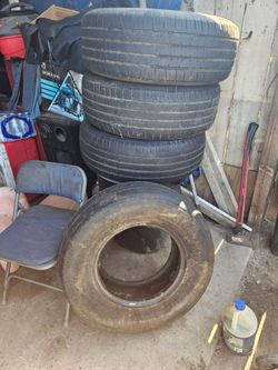 Tires lion hart