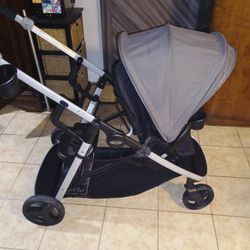 Graco Ready-2-Grow Stroller