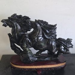 Antique Estate Sales Scroll Left To See More Pictures Scroll Down To The Description For Info And See 65 More Sculptures