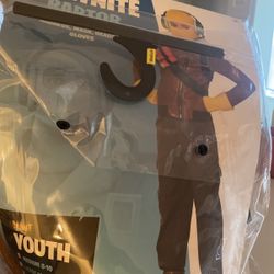 Fortnite Boys Costume Size 8