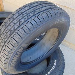 235 65 18 Michelin Latitude Tour HP Tires 110V