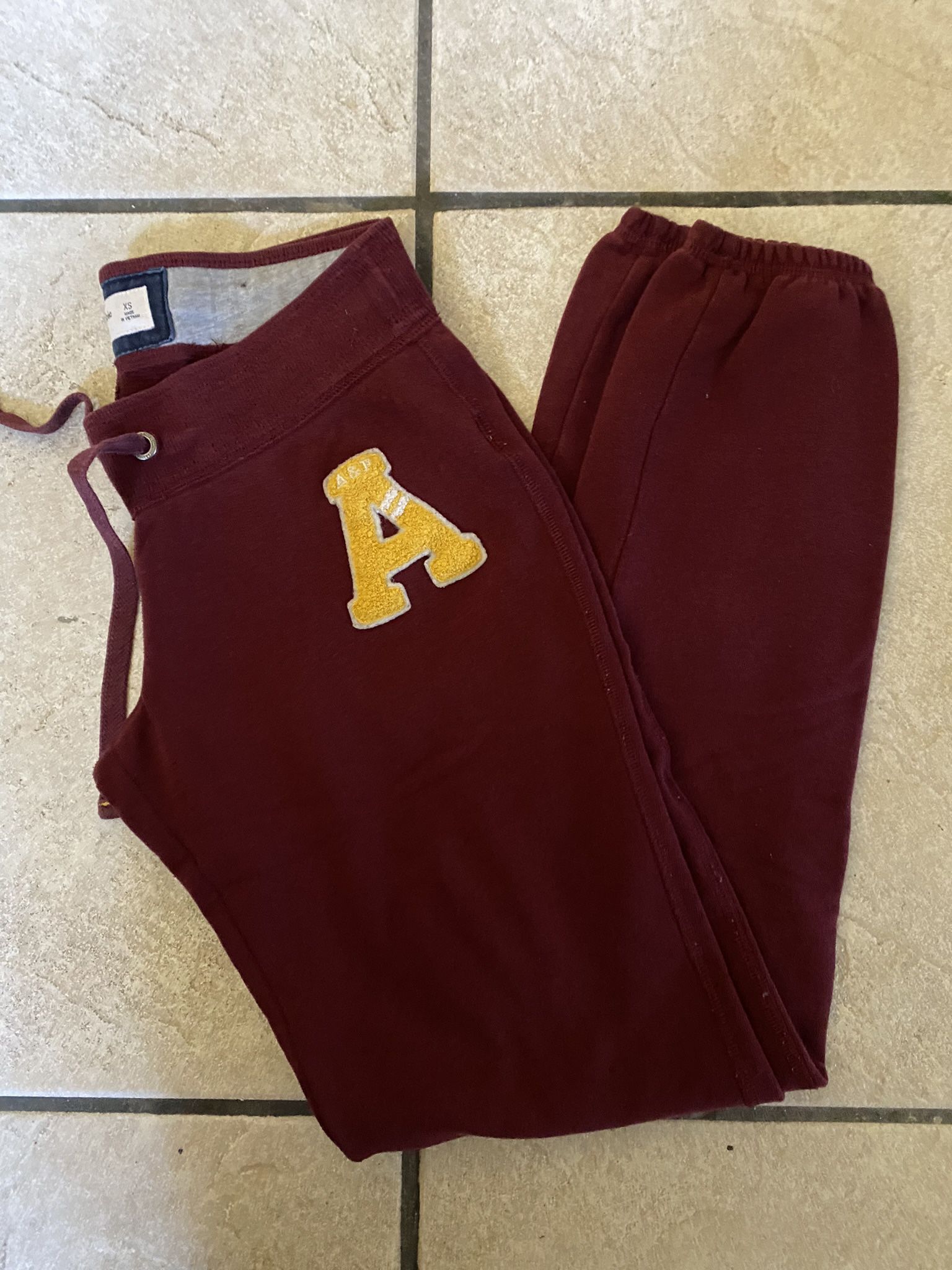 Abercrombie & Fitch Burgundy & Yellow Sweatpants