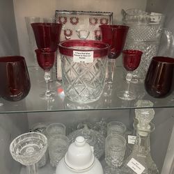 Design designer Crystal pieces antique