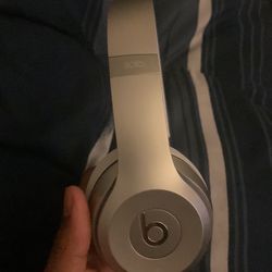 Beats solo 3 wireless 