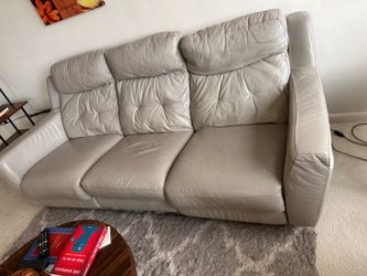 3-seat Recliner Sofa & Bed like new