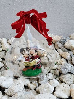 MICKEY & MINNEY CHRISTMAS ORNAMENTS
