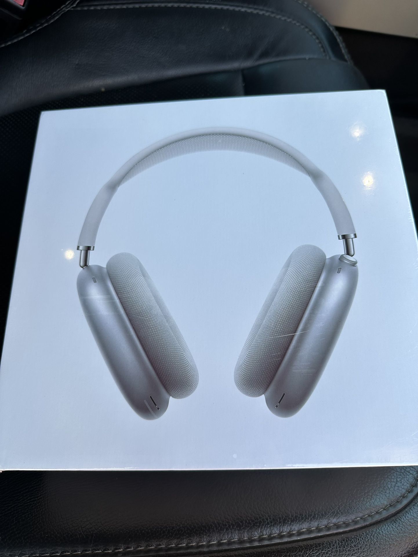 New Sealed AirPods Pro Max Silver 