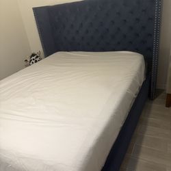 Queen Suade Bedframe