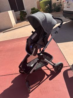 Even Flo Stroller