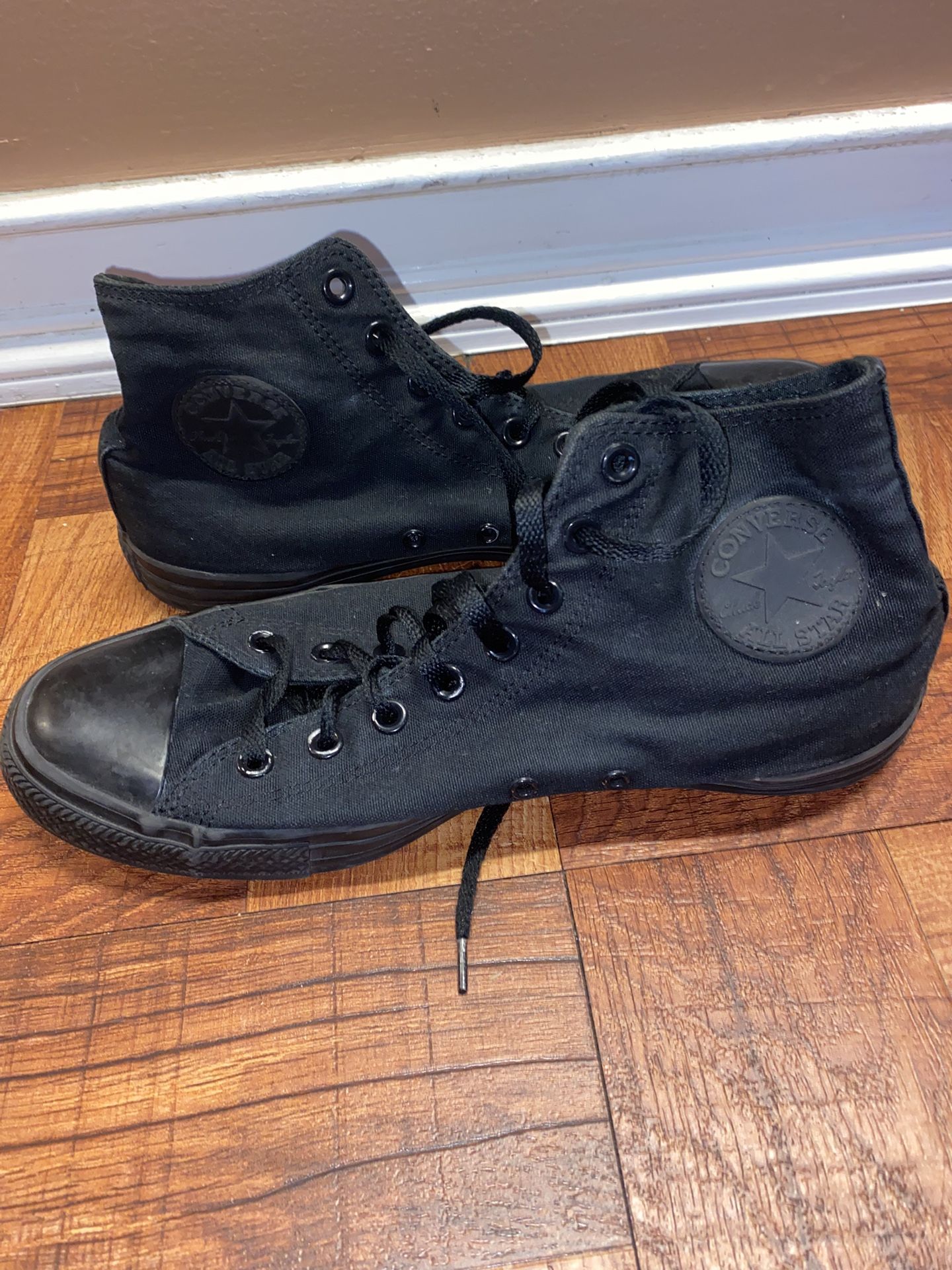 Converse Chuck Taylor All Star High Top All Black -Men’s 10 women’s 12