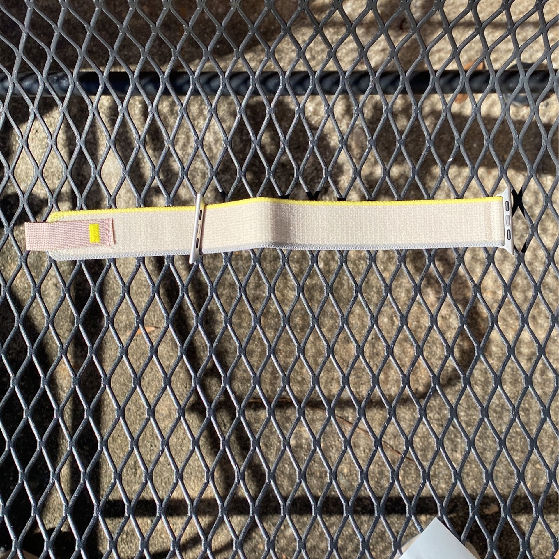 Apple Watch Starlight Trail Loop Band 49mm-42mm