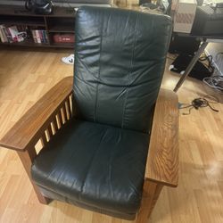 MCM Chair With Recliner