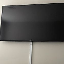 LG TV 