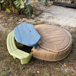 Step two sandbox with lid, OBO
