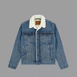 Levi’s Sherpa Trucker Jacket Blue Wash Size L NWT