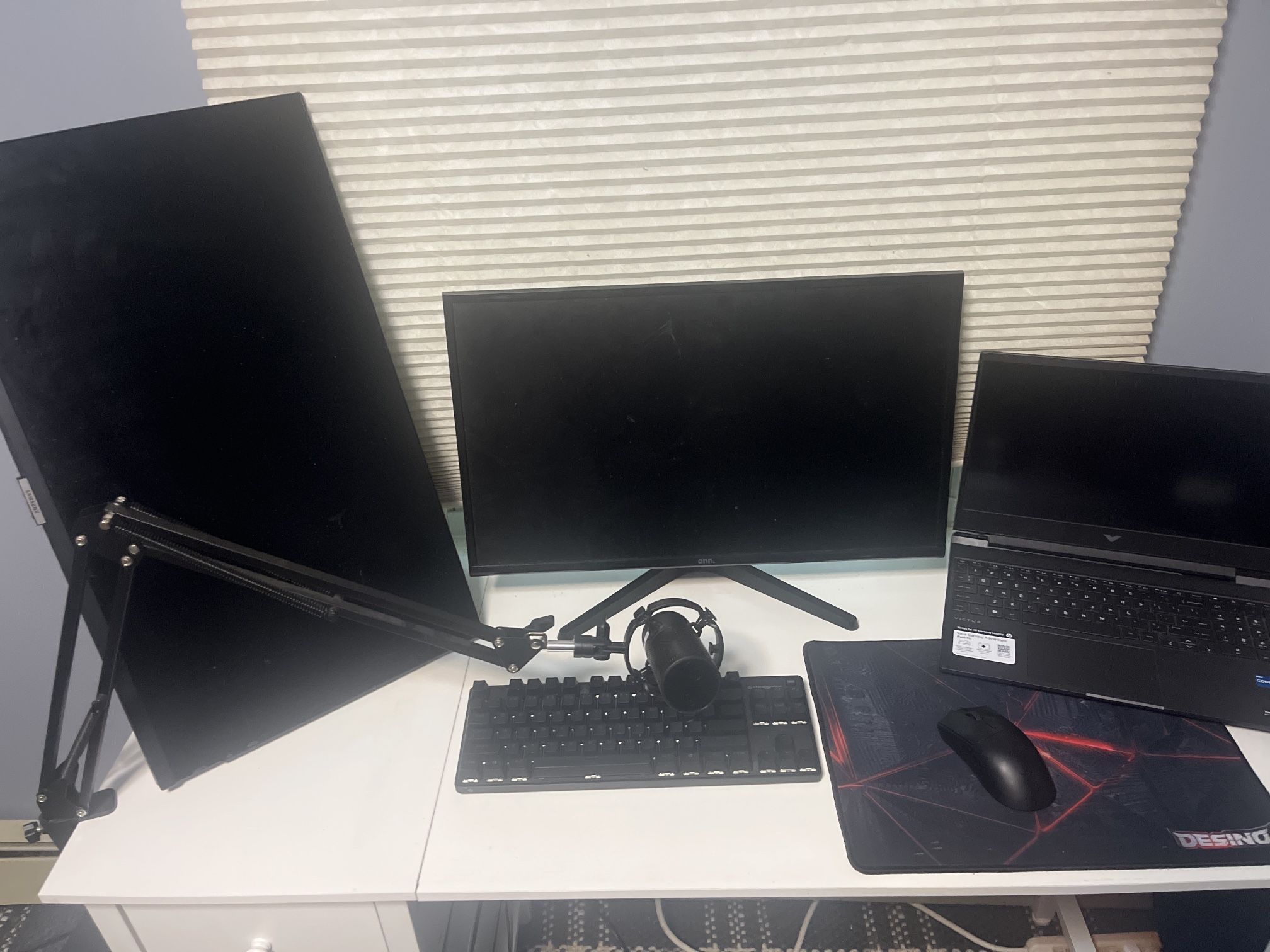 Selling Full  Setup That Runs Every Game Well And It Is Reliable 