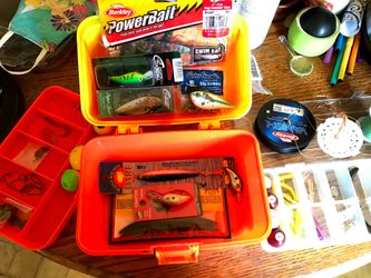Fishing gear everything here is 75$