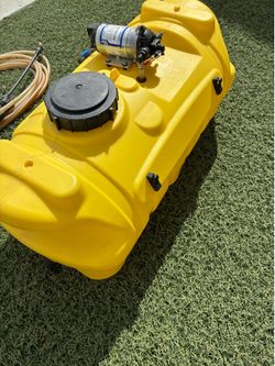 Water Tank / Sprayer