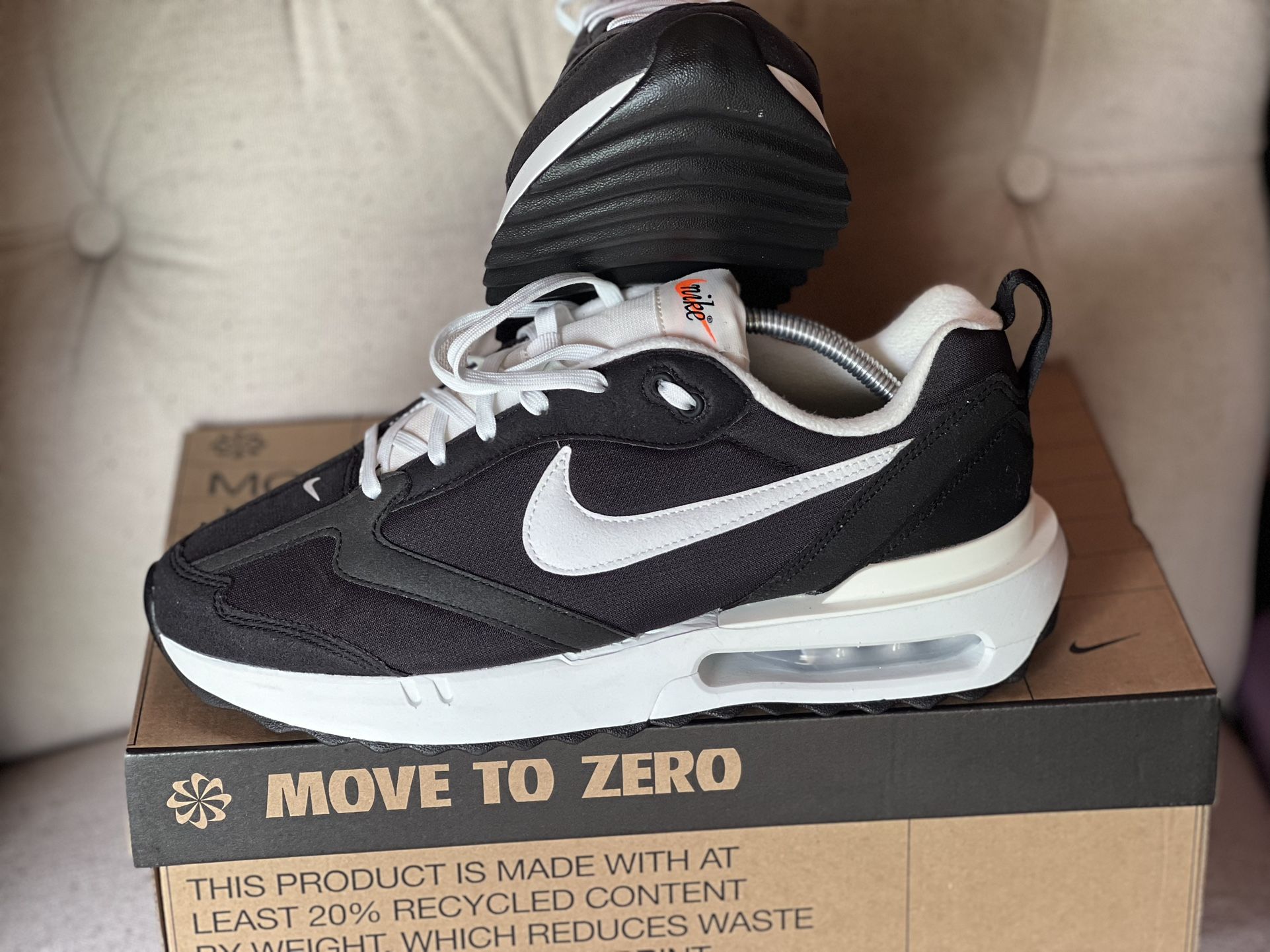Nike Air Max Dawns