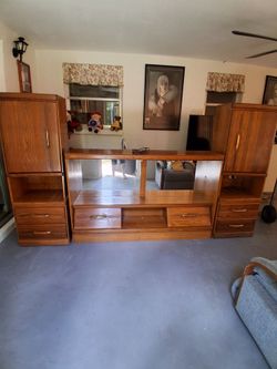 Free oak headboard  fits a queen bed. M