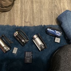  Cameras