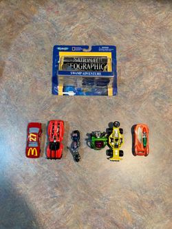 Hot wheels and Micro Machines lot