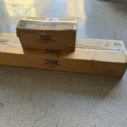 Yamaha piano stand and pedal LP-1B and L-125