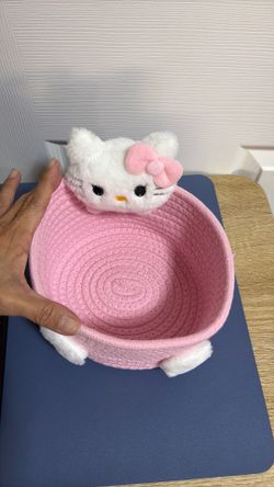 Hello kitty woven basket storage -NEW