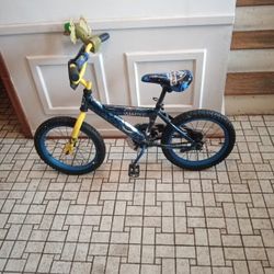 Boy's Dynacraft 12 Inch Bike Jurassic World Theme 