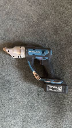 Sheet metal shears double cuts