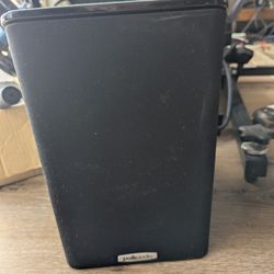 Polk Tsi 100 Bookshelf Speaker 