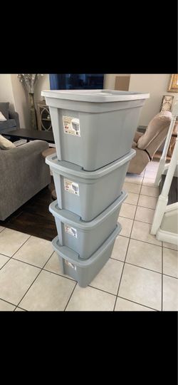 Plastic container ((((10 gallon))))