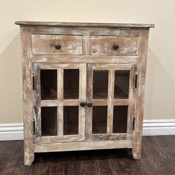 Small Cabinet/Shelf