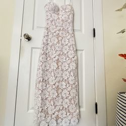 Strapless Lace Bridal Dress 