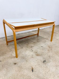 Official Mactable by Scanco from Denmark, 1980