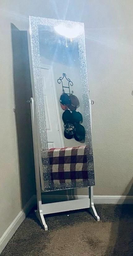 Jewelry Mirror Cabinet