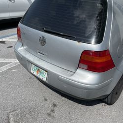 2003 Volkswagen Golf