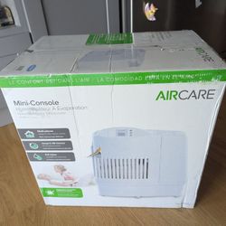Aircare evaporative humidifier 