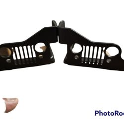 Powder-coated Steel Foot Pegs For Jeep Wrangler JK, JKU,JL,JT. 2007 - 2021 Front Grille Design