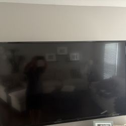 55 Inch Viseo  Television.  Works Perfect 