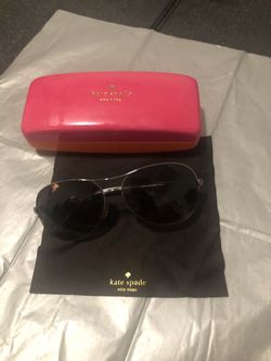 Kate spade aviators with case
