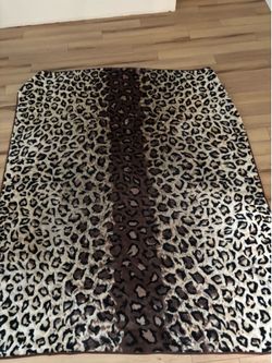 Queen leopard print throw blanket
