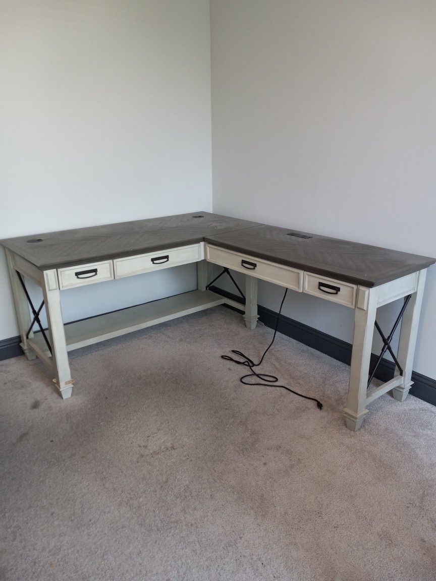 L Shape Desk