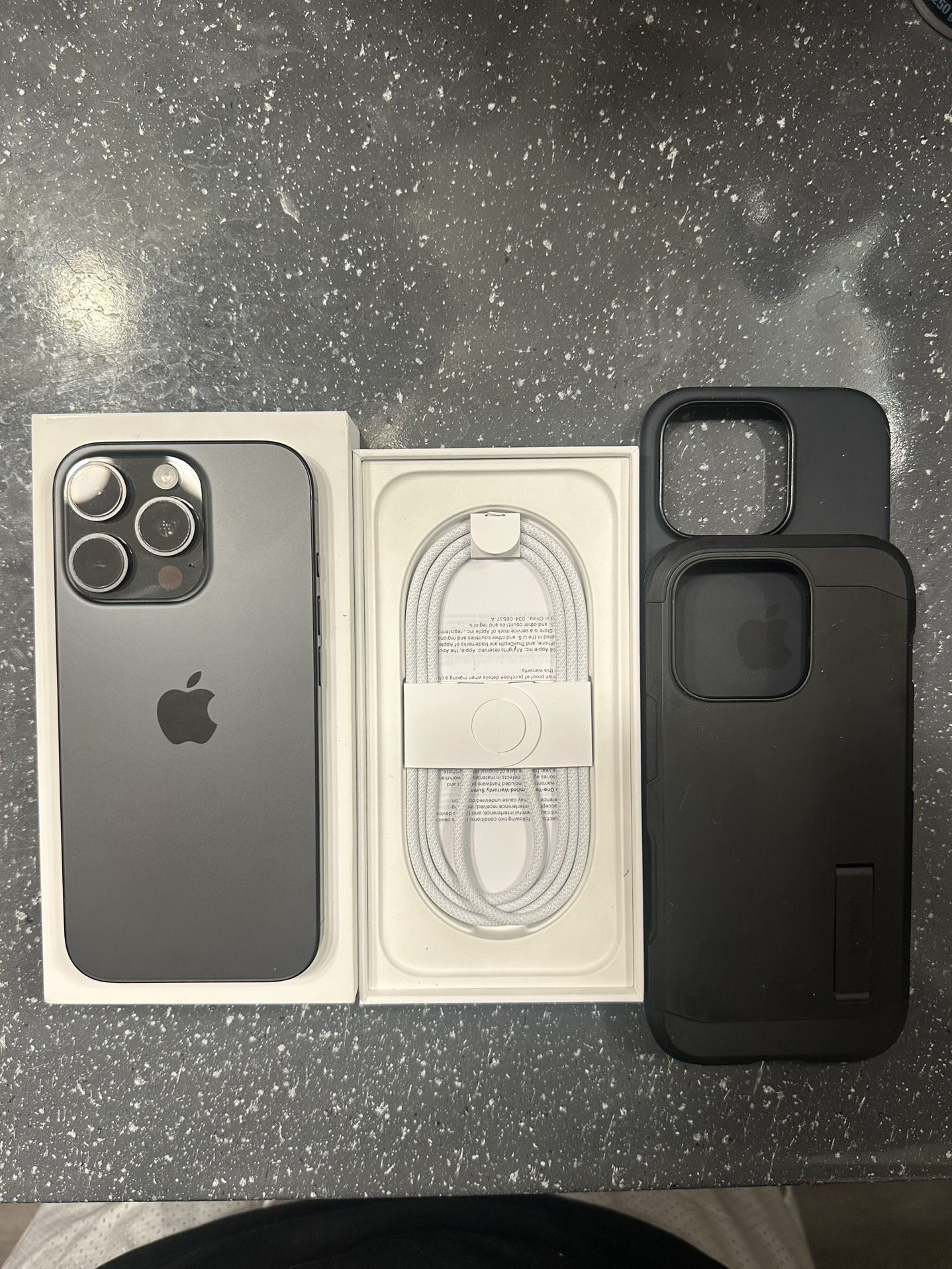 iPhone 16 Pro [256 GB] Unlocked 