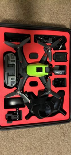 DJI FPV Drone Kit with Protective Hard Case