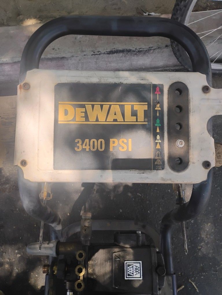 DeWalt 3400 Psi Pressure Washer