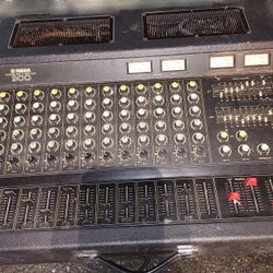 Yamaha 300 Mixer