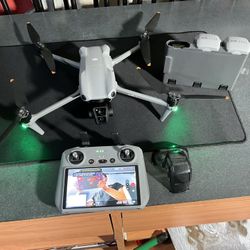 DJI Air 3  Drone  W/ Bag 3 Batteries, Charger, Remote, 2 SD Cards And Propellers 