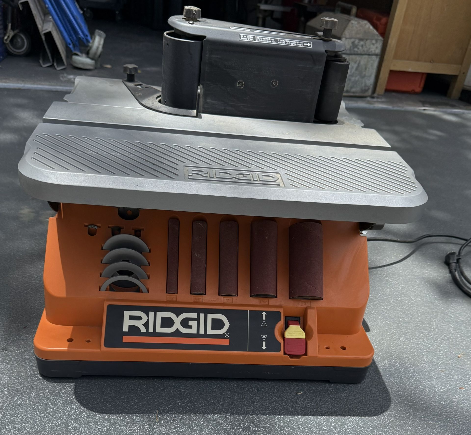 Ridgid Oscillating Edge Belt / Spindle Sander Model EB44242