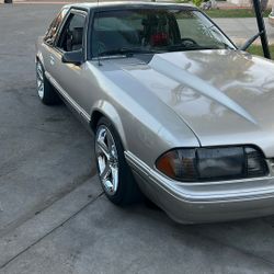 1989 Ford Mustang